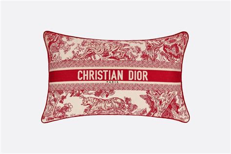 Coussin rectangle Toile de Jouy rouge .